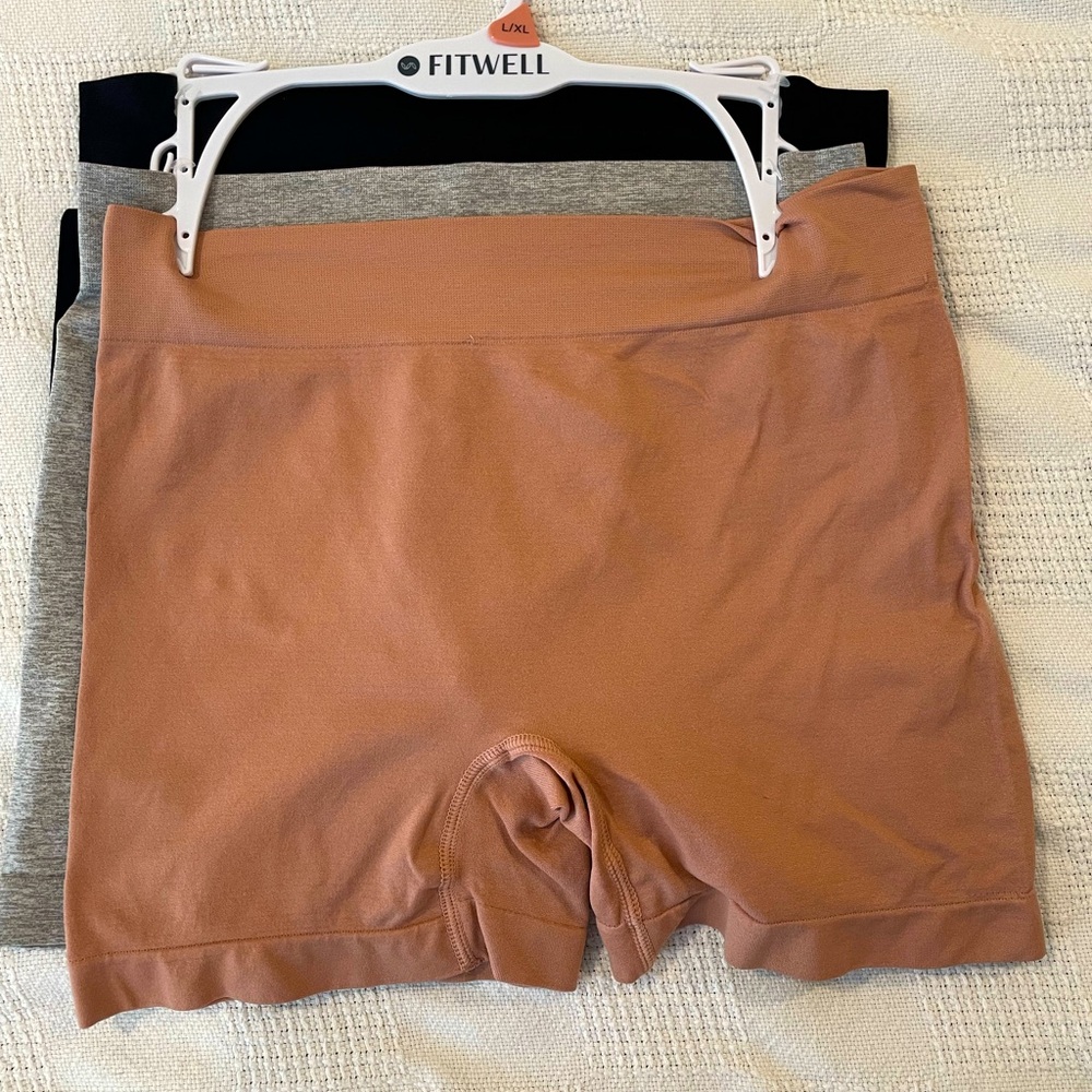NWT nylon smoothing shorts, size L/XL, 3 pack‎ black beige gray